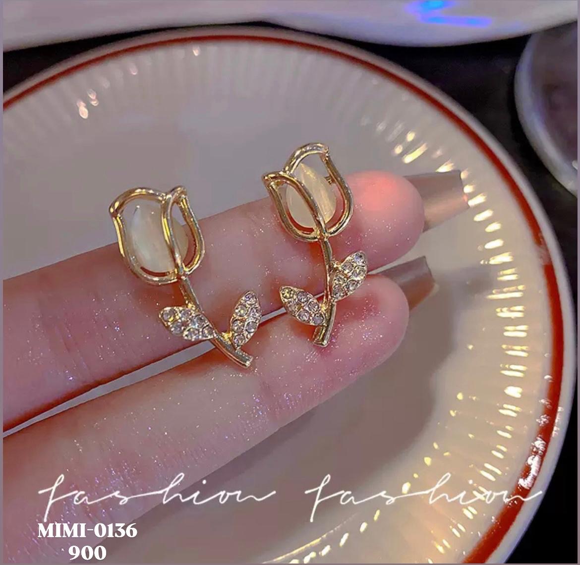 πΉ Bloom & Charm Hoop Earrings